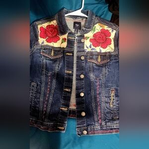 GAP Hand Made Custom Embroidered Denim Jacket with Floral Accents-Size Small